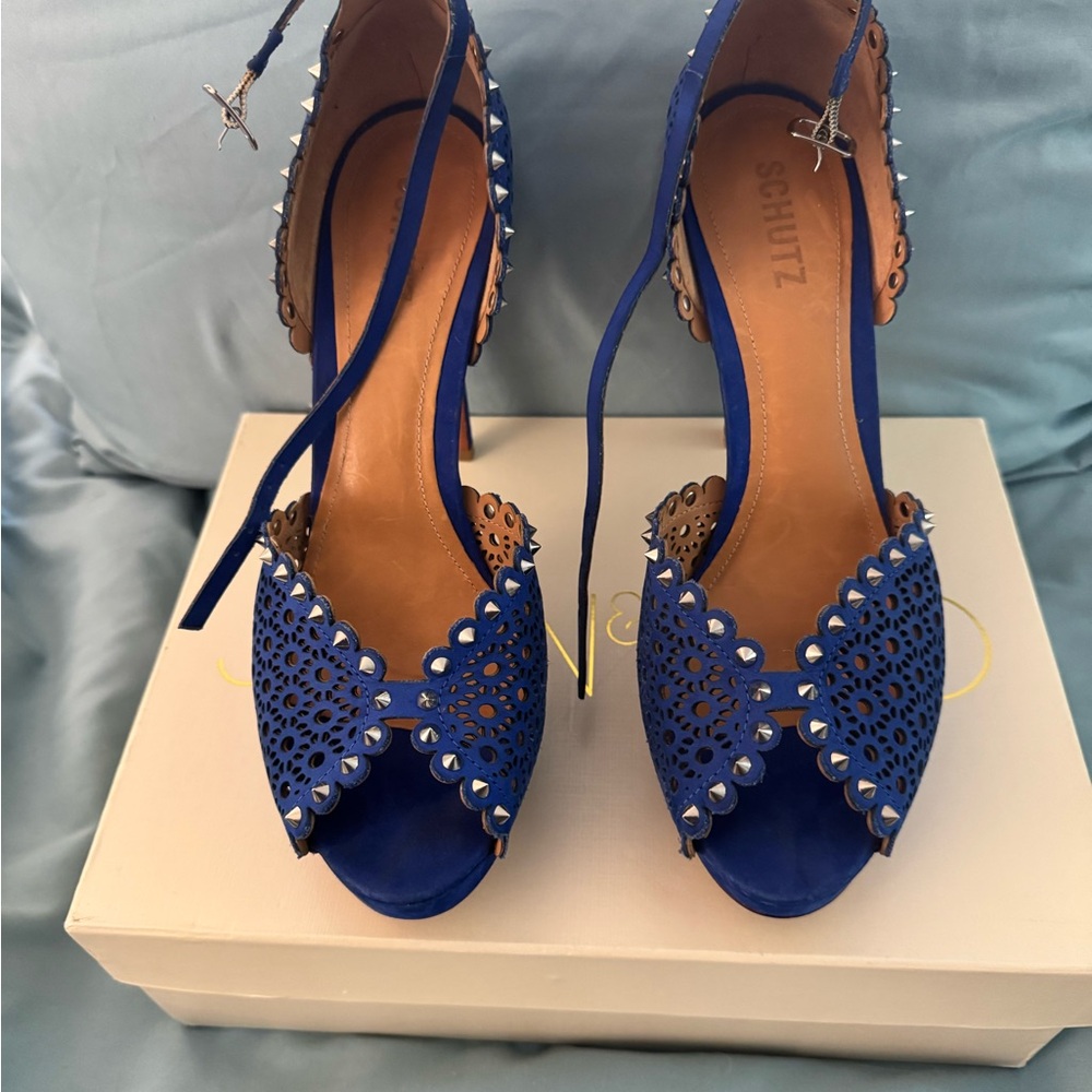 SCHUTZ Blue Heels with Studded Design and Open-Toe Style